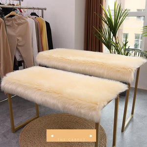 LOYAlgogo Wool Fur Rugs For Dressing Table Decoration Bedroom Furry Mat Store Display Cabinet Mat Long Hair Plush Carpet