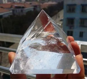 320~450g 70*70mm AAAA+ ++Transparent Large Natural Rock Clear Quartz Crystal Pyramid Water Clear Garden Quartz Healing