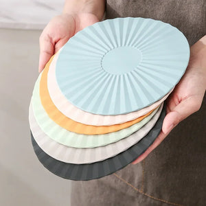 Round Heat Resistant Pot Pan Silicone Mat Non-Slip Cup Coasters Table Placemat Tea Protection Pad Kitchen Gadgets Accessories