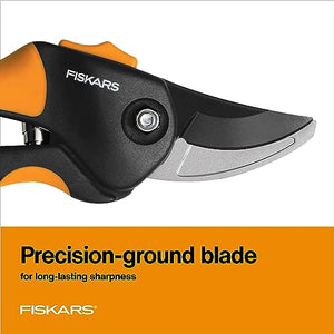 Fiskars SoftGrip Bypass Pruner 5/8" Tree and Branch Cutter - Bypass Pruning Shears and Garden Clippers with Sharp Precision-Ground Steel Blade