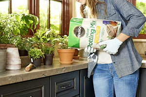 Miracle-Gro Indoor Potting Mix 6 qt., Grows beautiful Houseplants, 2-Pack